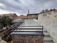 Vai alla scheda immobile Vai alla scheda immobile