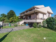 Visualizza le foto dell'immobile Visualizza le foto dell'immobile