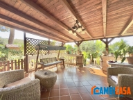 Visualizza le foto dell'immobile