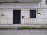 Visualizza le foto dell'immobile