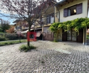 Visualizza le foto dell'immobile