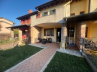 Visualizza le foto dell'immobile