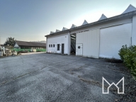 Visualizza le foto dell'immobile