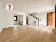 Visualizza le foto dell'immobile Visualizza le foto dell'immobile