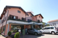 Visualizza le foto dell'immobile