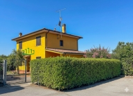 Visualizza le foto dell'immobile