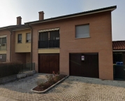 Visualizza le foto dell'immobile