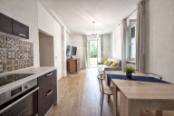 Visualizza le foto dell'immobile