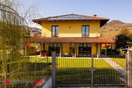 Visualizza le foto dell'immobile