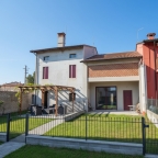 Visualizza le foto dell'immobile