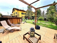 Visualizza le foto dell'immobile