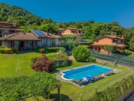 Visualizza le foto dell'immobile