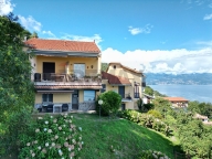 Visualizza le foto dell'immobile