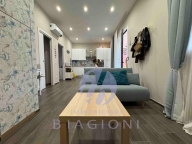 Visualizza le foto dell'immobile