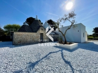 Visualizza le foto dell'immobile