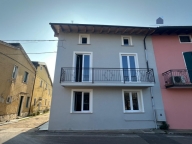 Visualizza le foto dell'immobile