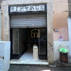 Visualizza le foto dell'immobile