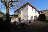 Visualizza le foto dell'immobile