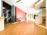 Visualizza le foto dell'immobile