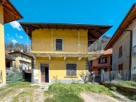 Visualizza le foto dell'immobile