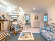 Visualizza le foto dell'immobile