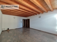 Visualizza le foto dell'immobile Visualizza le foto dell'immobile