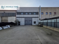 Visualizza le foto dell'immobile