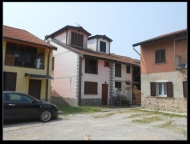 Visualizza le foto dell'immobile