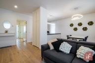 Visualizza le foto dell'immobile