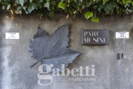 Visualizza le foto dell'immobile