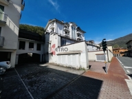 Visualizza le foto dell'immobile