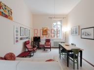 Visualizza le foto dell'immobile