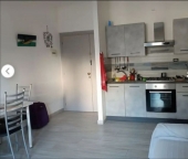 Visualizza le foto dell'immobile