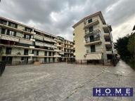 Visualizza le foto dell'immobile