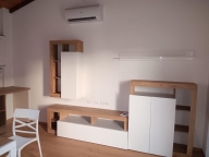 Visualizza le foto dell'immobile