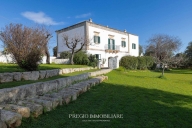 Visualizza le foto dell'immobile