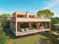 Visualizza le foto dell'immobile