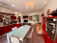 Visualizza le foto dell'immobile Visualizza le foto dell'immobile