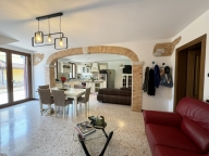 Visualizza le foto dell'immobile Visualizza le foto dell'immobile