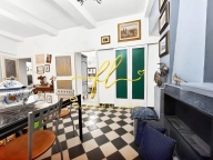 Visualizza le foto dell'immobile