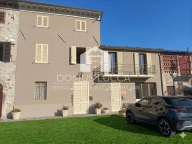 Visualizza le foto dell'immobile