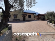 Visualizza le foto dell'immobile