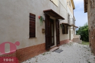 Vai alla scheda immobile Vai alla scheda immobile