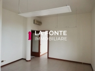 Visualizza le foto dell'immobile Visualizza le foto dell'immobile