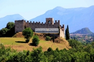 Visualizza le foto dell'immobile