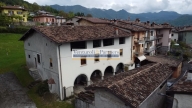 Visualizza le foto dell'immobile