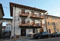 Visualizza le foto dell'immobile