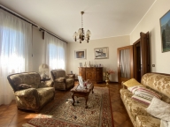 Visualizza le foto dell'immobile Visualizza le foto dell'immobile