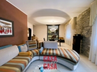 Visualizza le foto dell'immobile Visualizza le foto dell'immobile