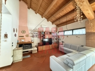 Visualizza le foto dell'immobile Visualizza le foto dell'immobile